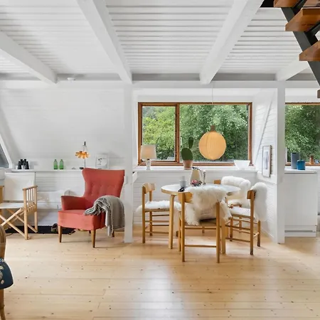 Jouni - 1-6km From The Sea By Interhome