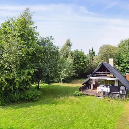 Jouni - 1-6km From The Sea By Interhome *